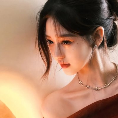 以泥为妆